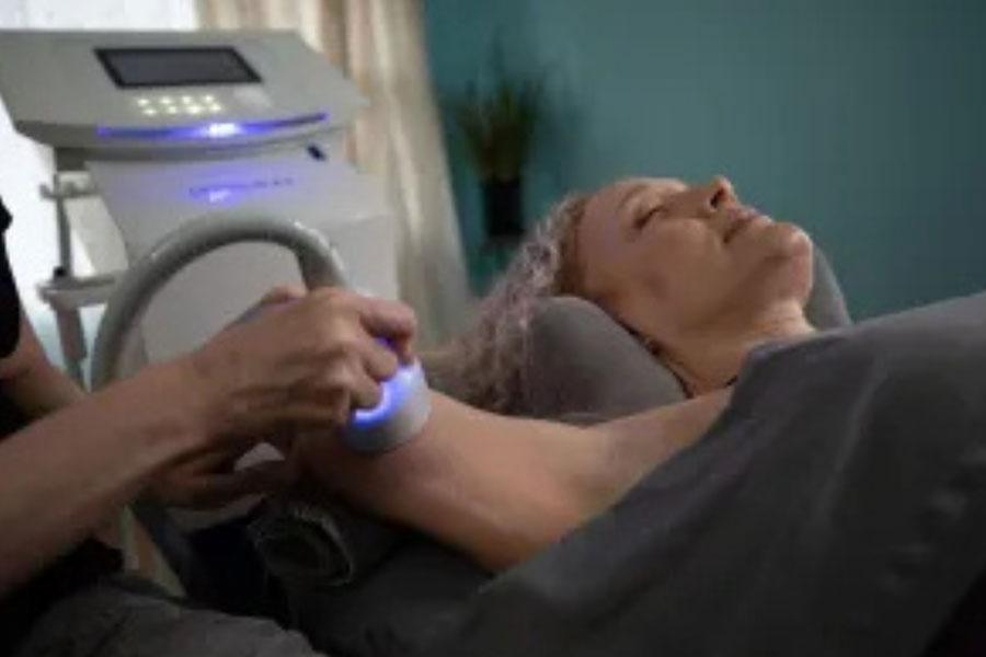 Relax during Neveskin session