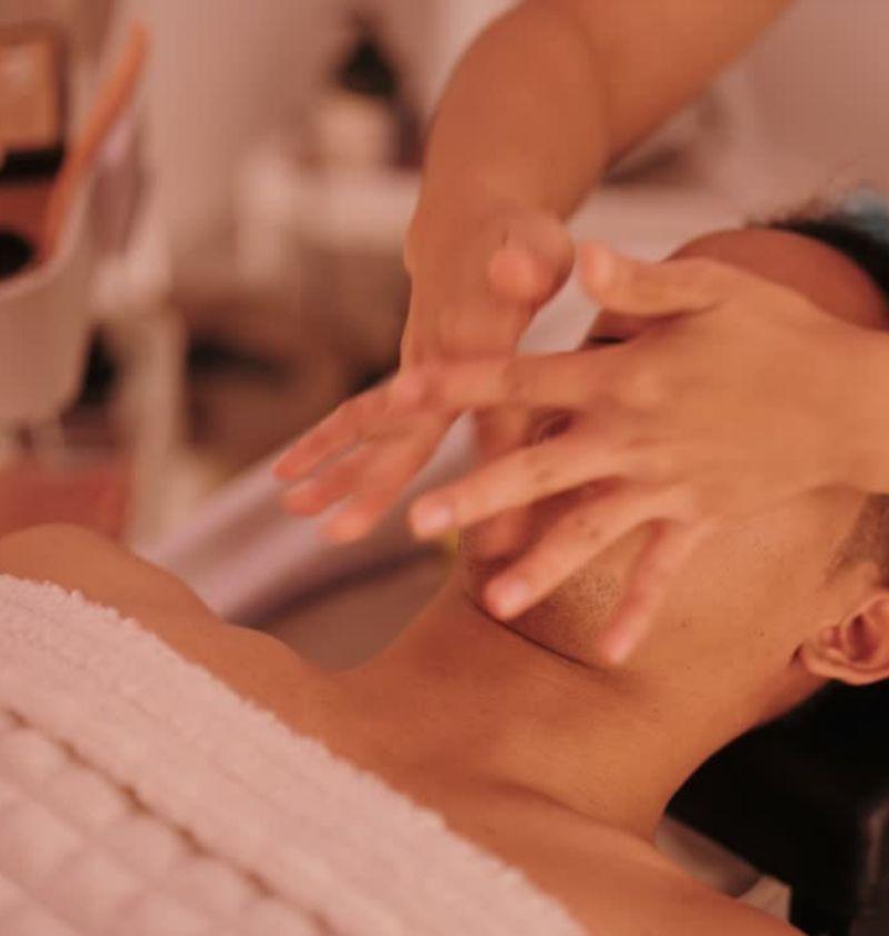 Raindrop Aromatherapy